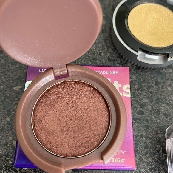 Naked, Urban Decay and IBy cosmetics lot 3 - Picture 4 of 7